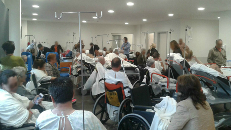 colapso en las urgencias de un hospital de Córdoba